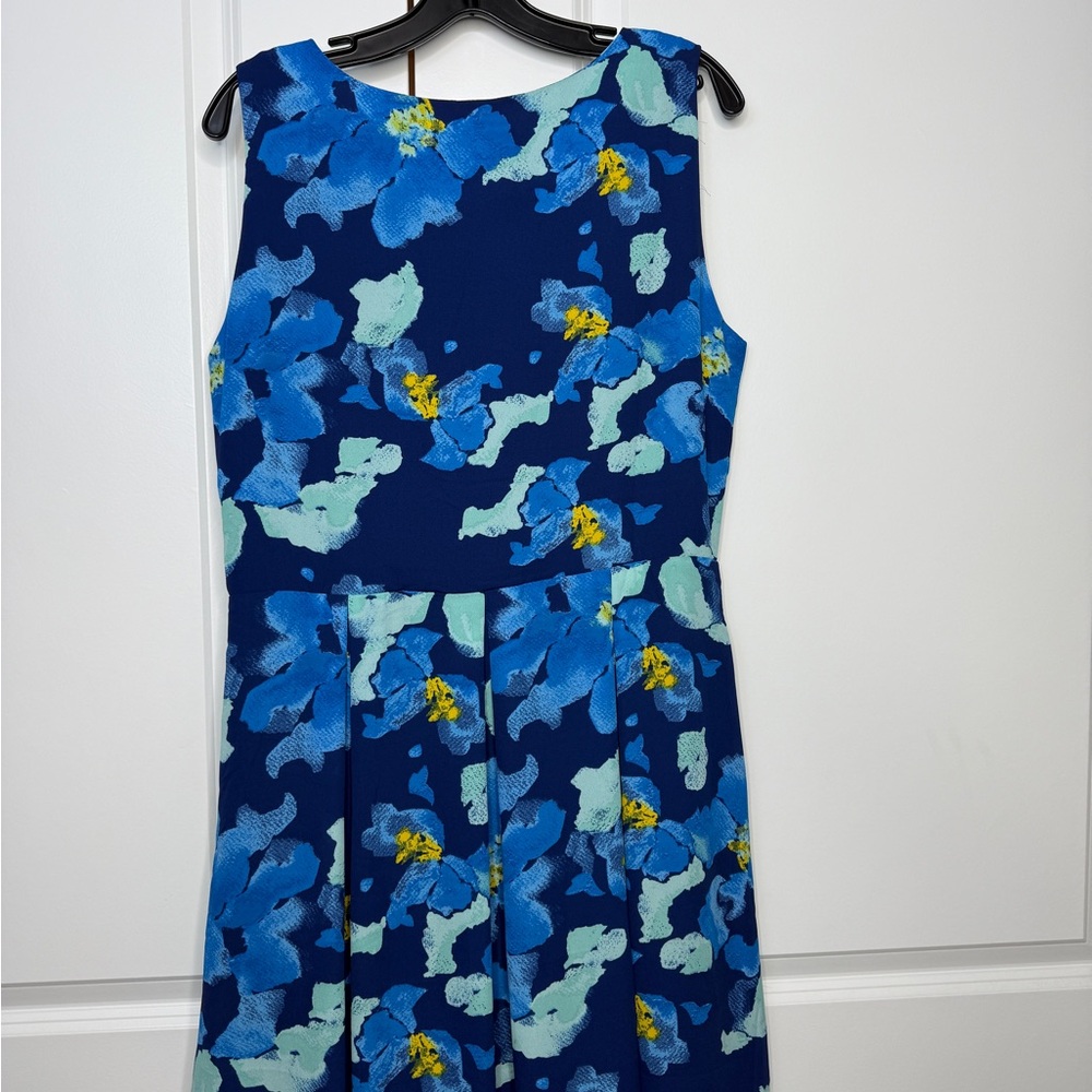 Charming Charlie Blue floral A-Line sleeveless Midi Dress